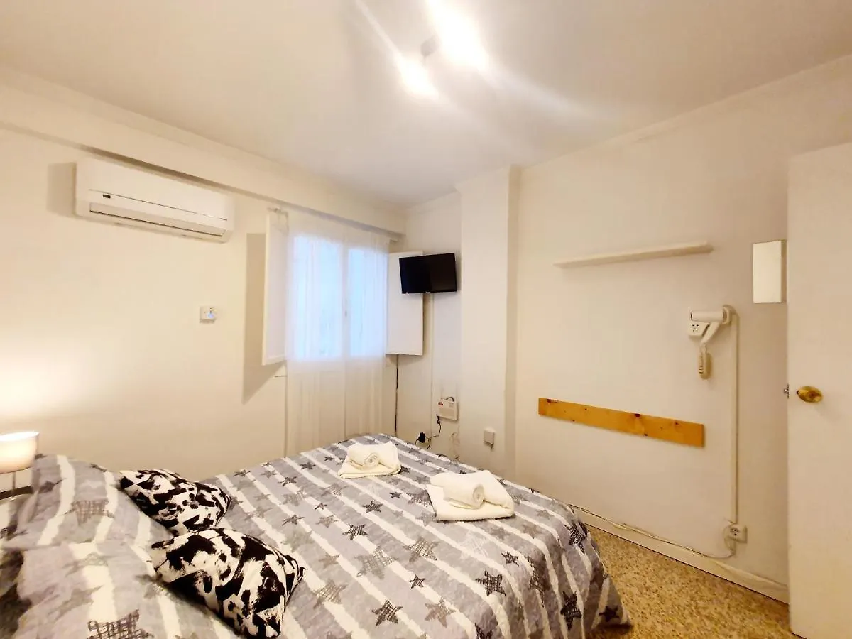 Acapulco Apt 3 Bedrooms Fuengirola 0*,  España